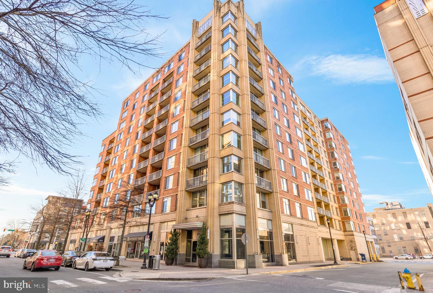 1020 N Highland Street #622, Arlington