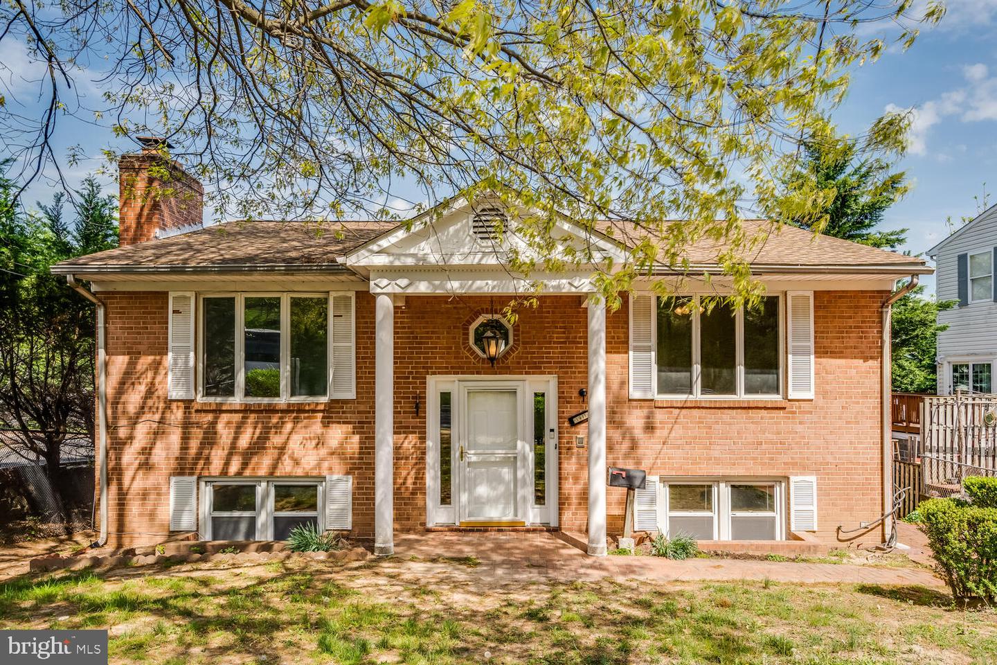 1911 S Kenmore Street, Arlington