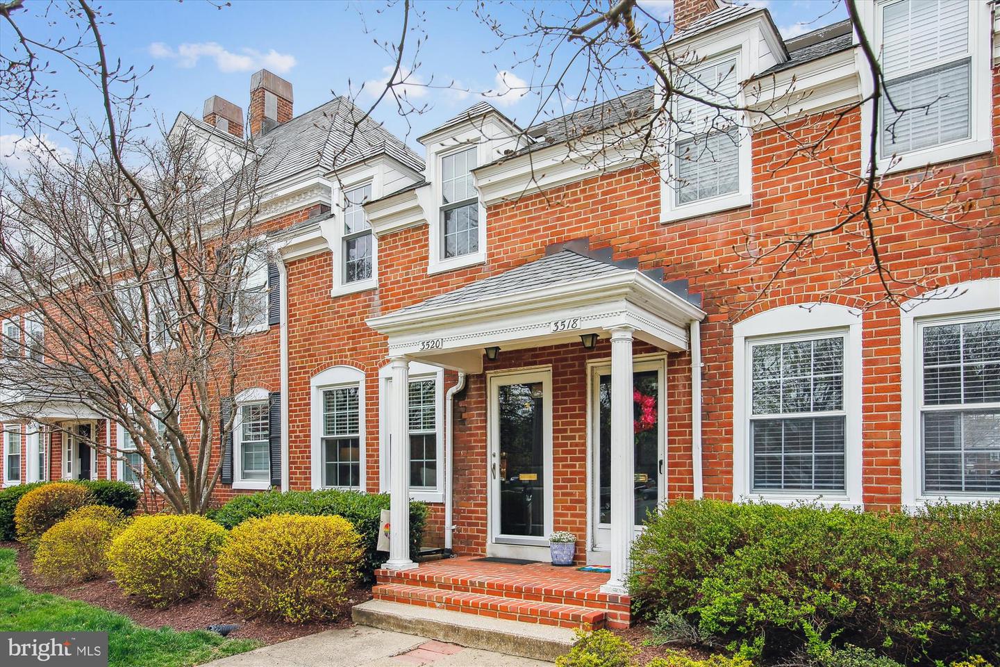 3520 S Utah Street, Arlington