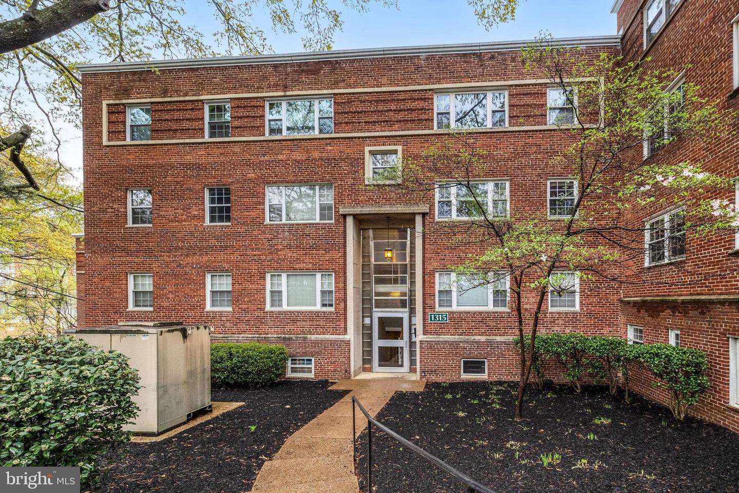 1315 N Ode Street N #734, Arlington