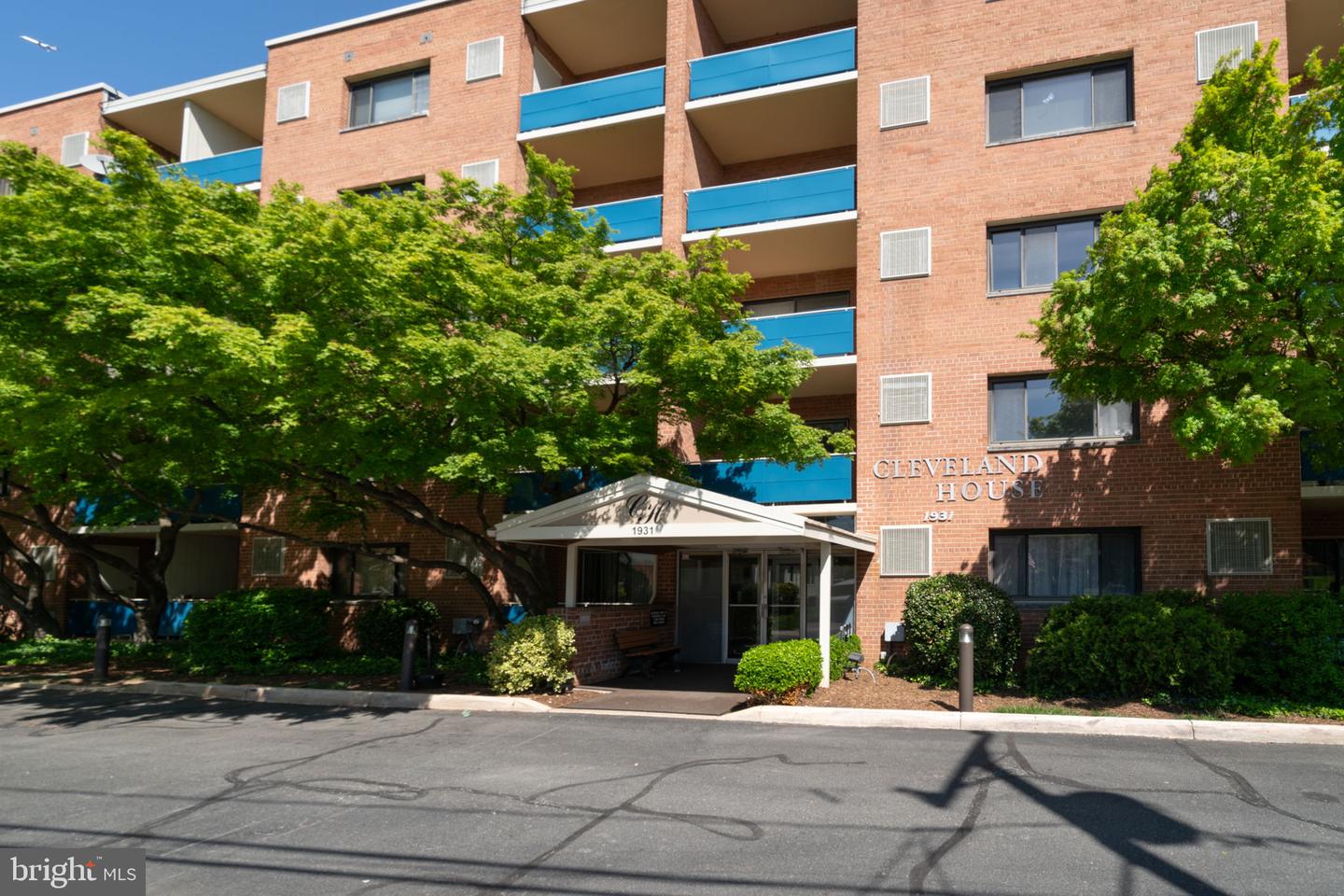 1931 N Cleveland Street #312, Arlington