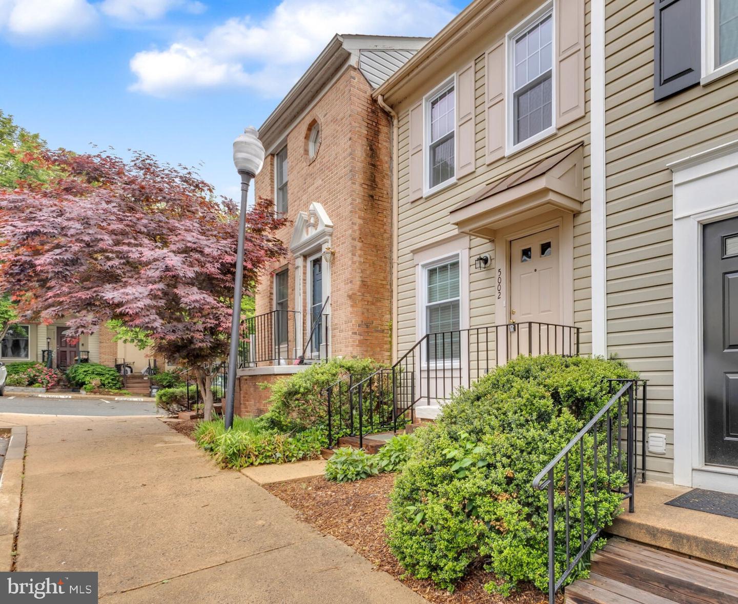 5002 9th Street S, Arlington
