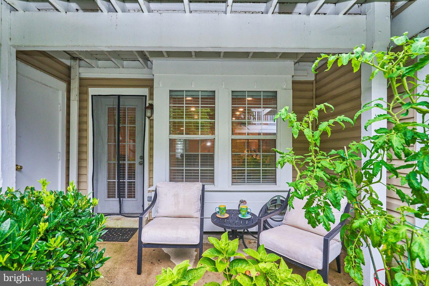 4552 28th S #16-9 D, Arlington