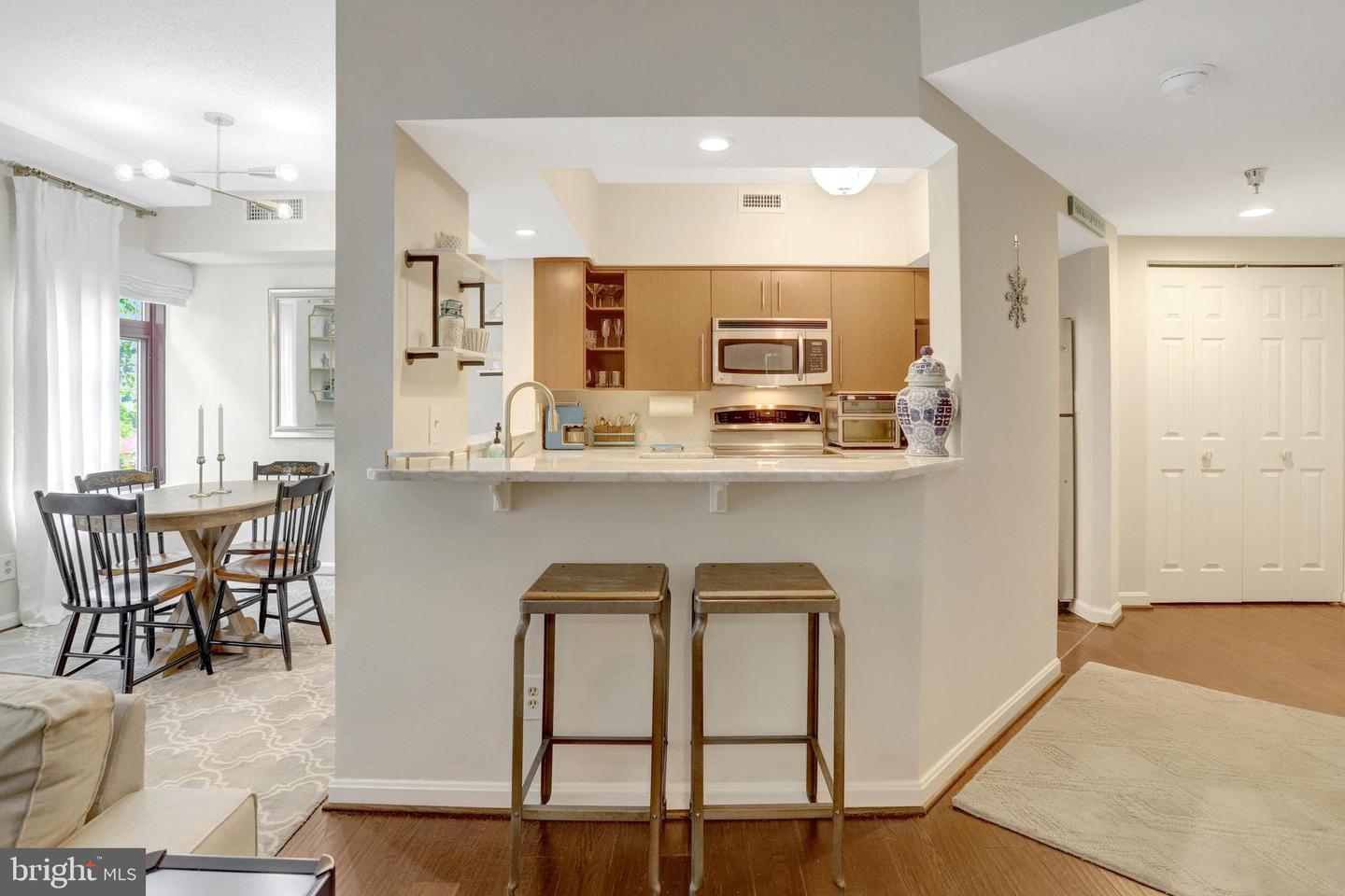 2400 Clarendon Boulevard #105, Arlington