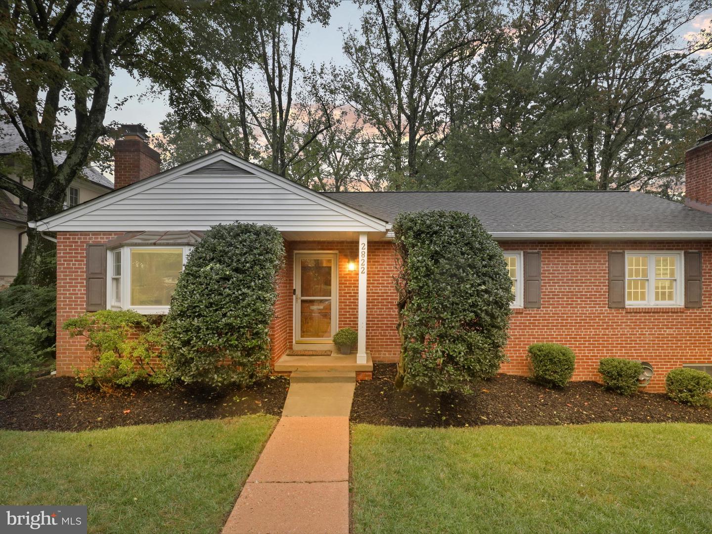 2822 N Harrison Street, Arlington