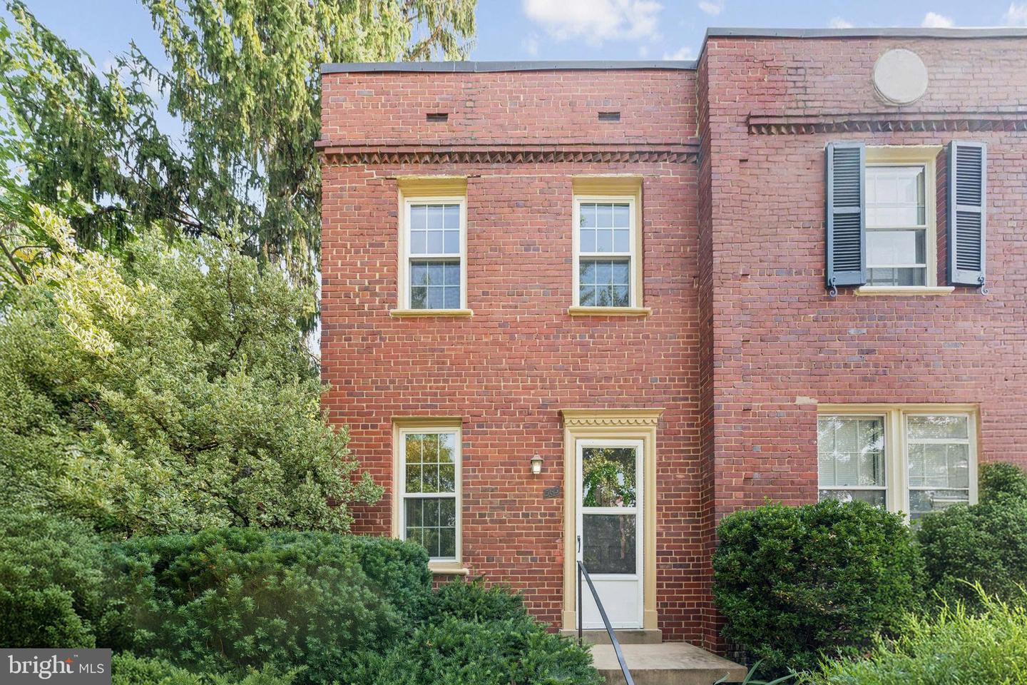 1501 S Edgewood Street S #565, Arlington