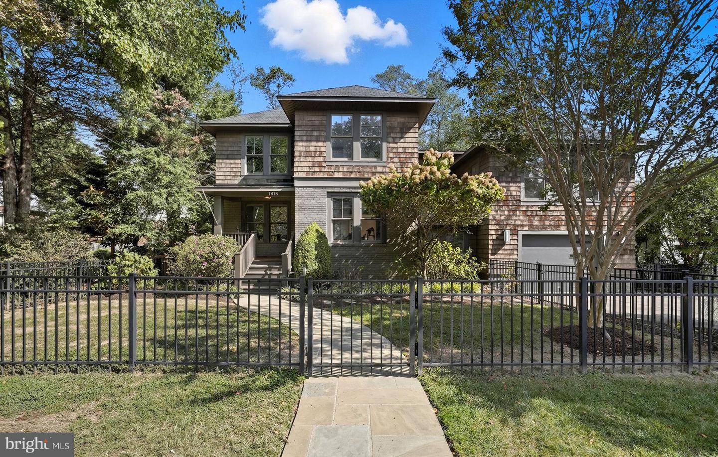 1815 N Utah Street, Arlington