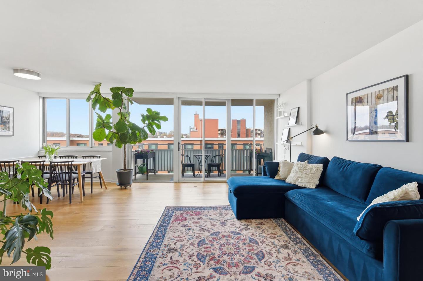 1301 S Arlington Ridge Road #610, Arlington