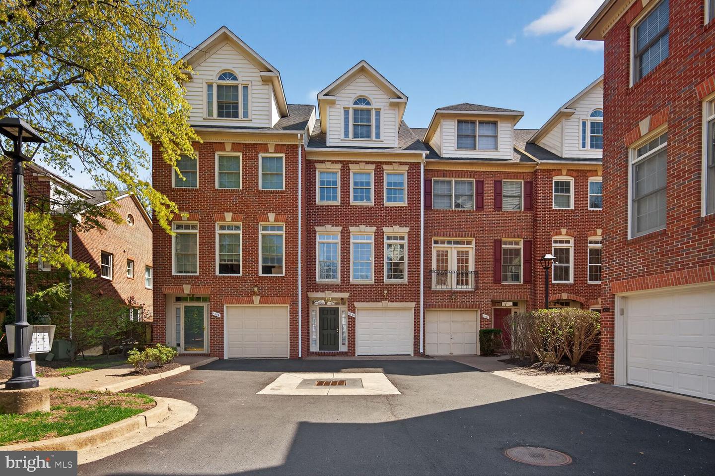 1113 N Stuart Street, Arlington