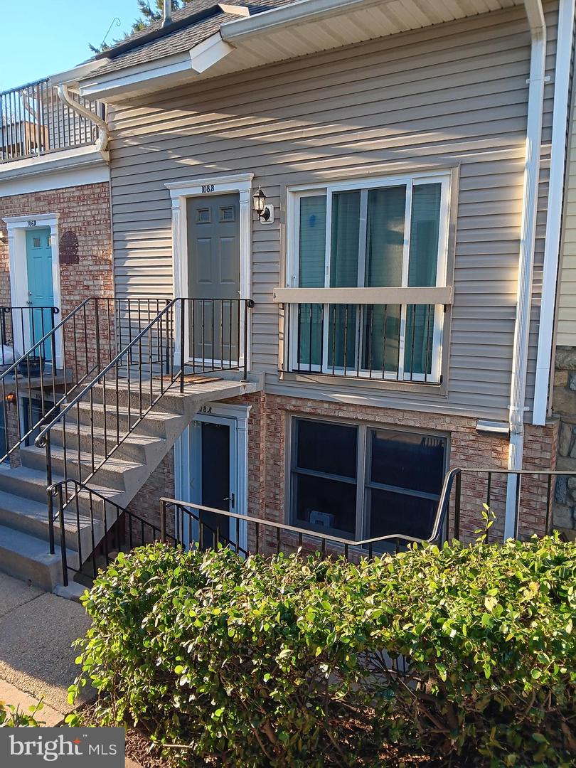 108 N Bedford Street #a, Arlington