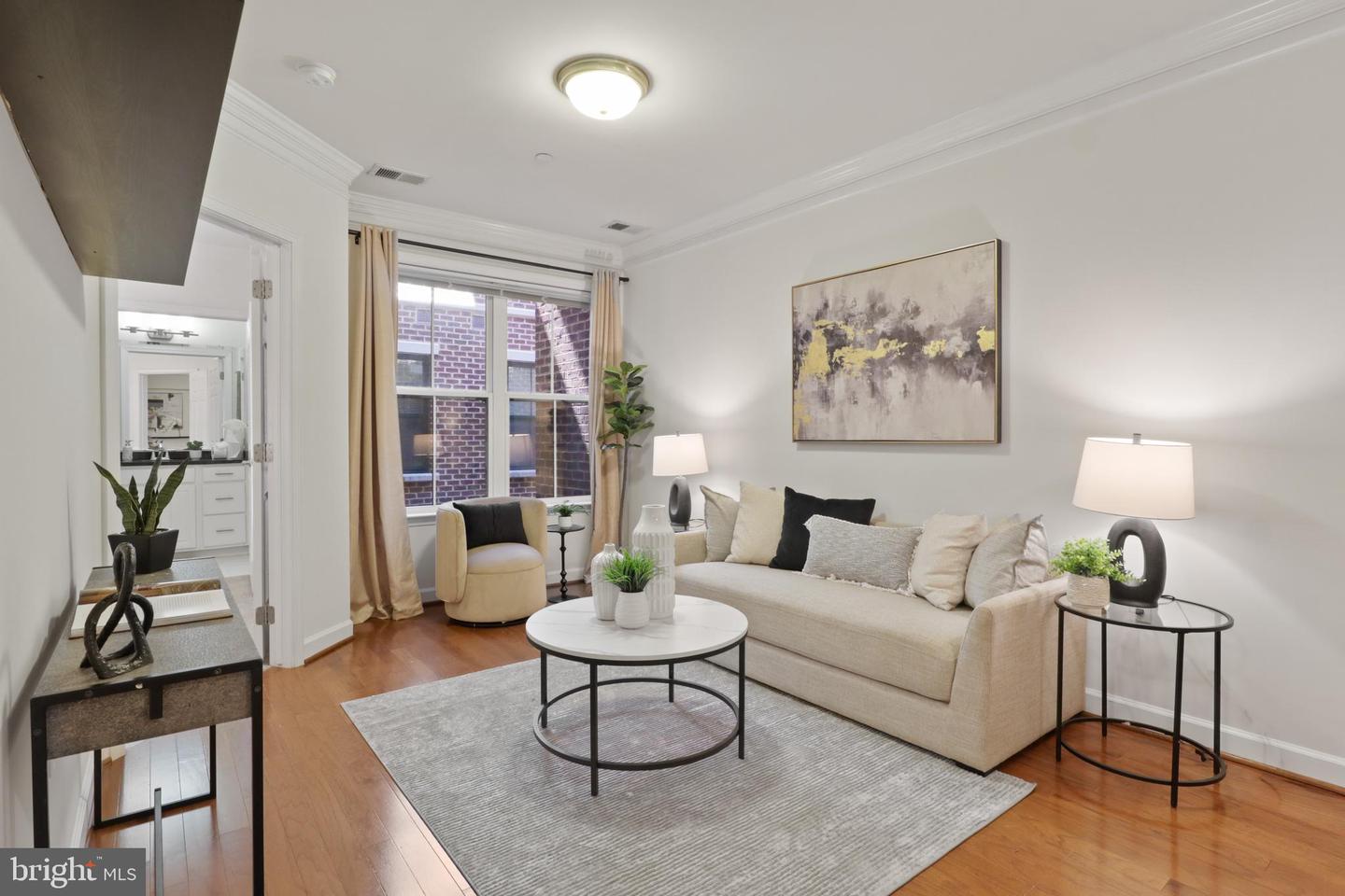 2101 N Monroe Street #212, Arlington