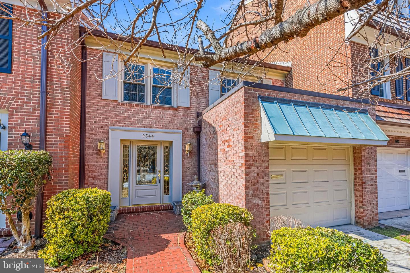 2344 S Queen Street, Arlington
