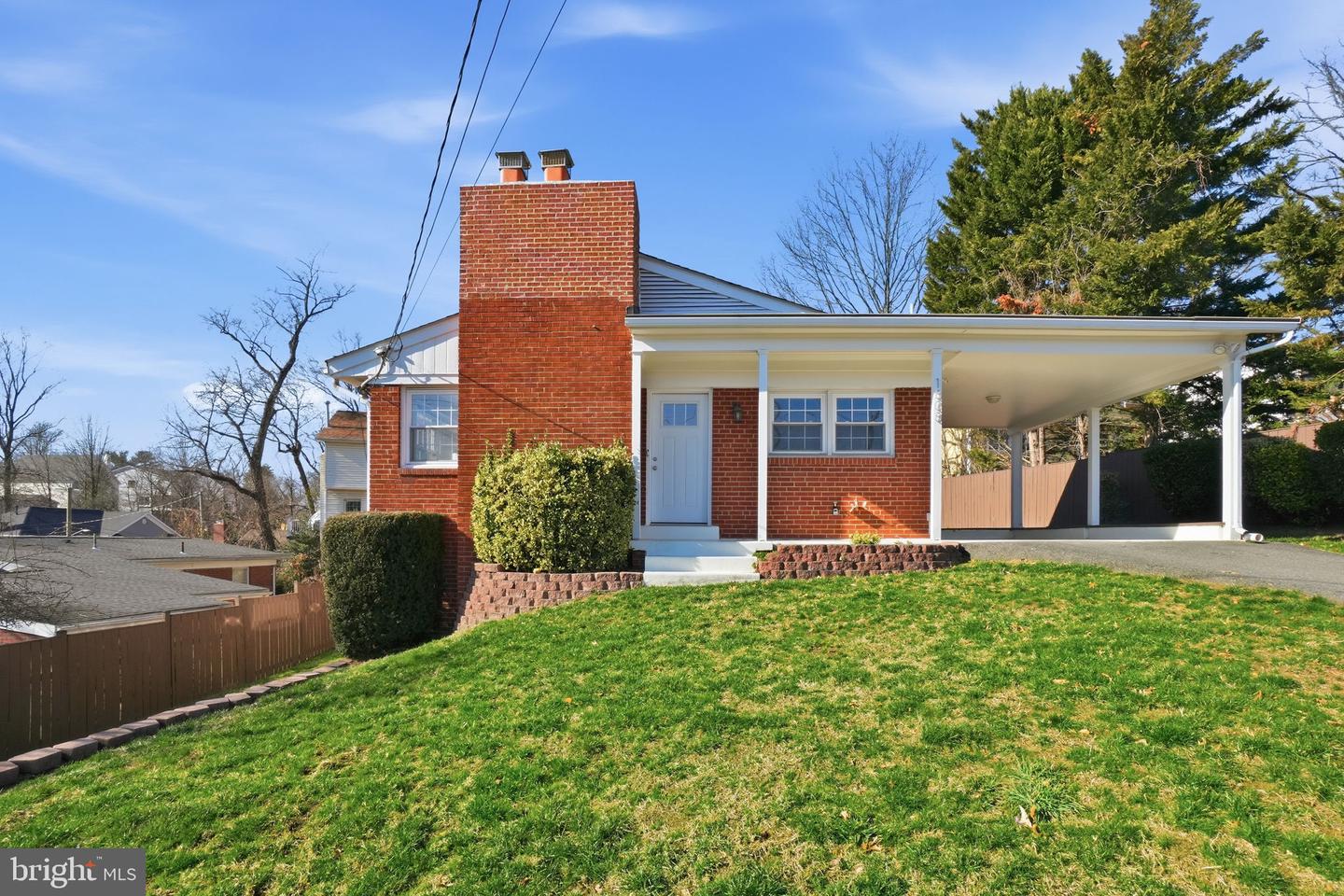 1808 N Johnson Street, Arlington