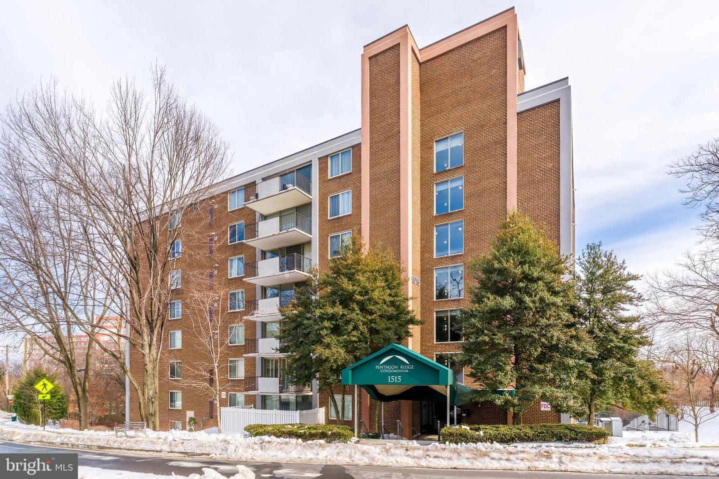 1515 S Arlington Ridge Road #504