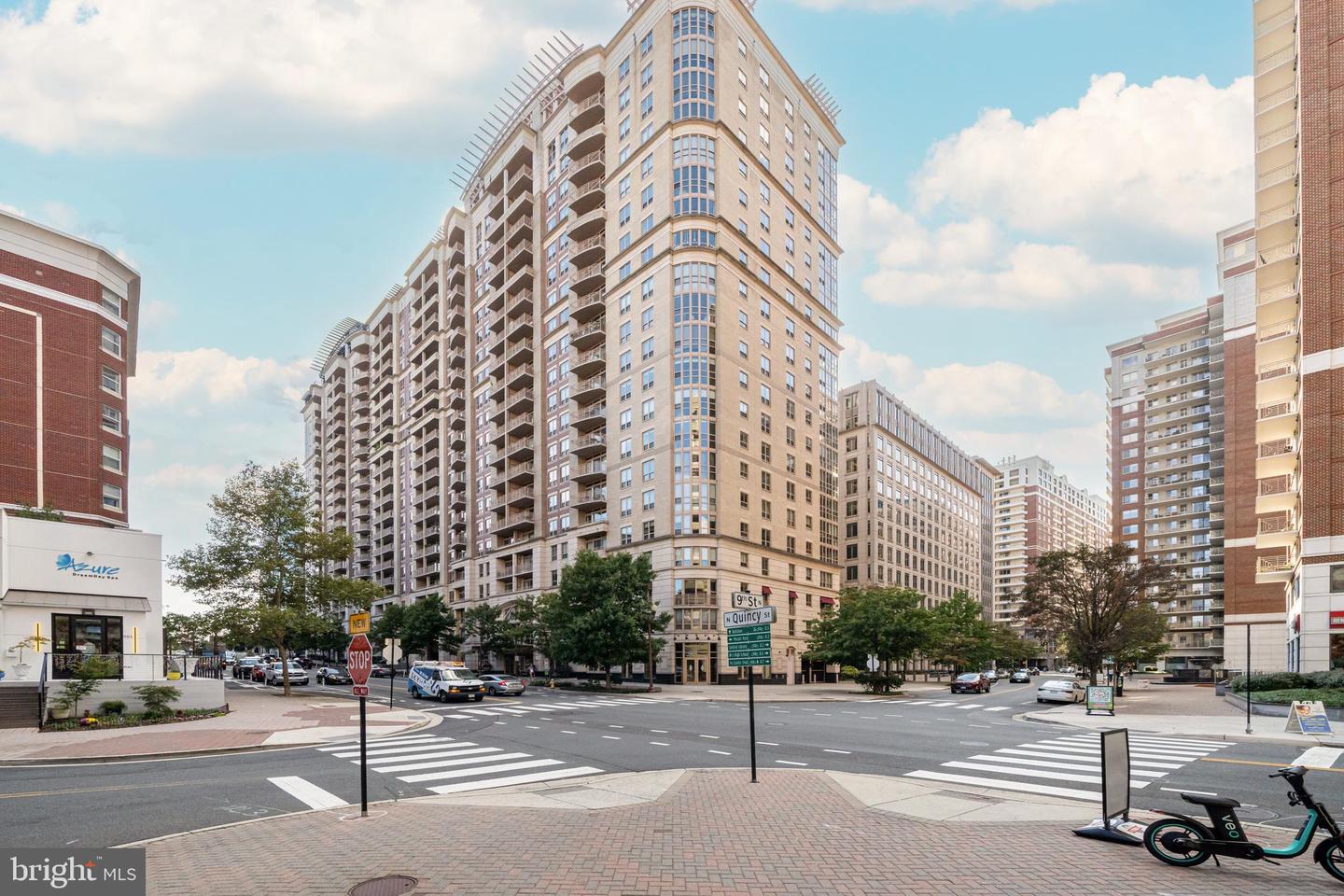 888 N Quincy Street #2008, Arlington
