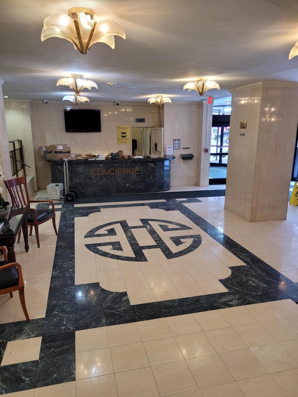 1121 Arlington Boulevard #624