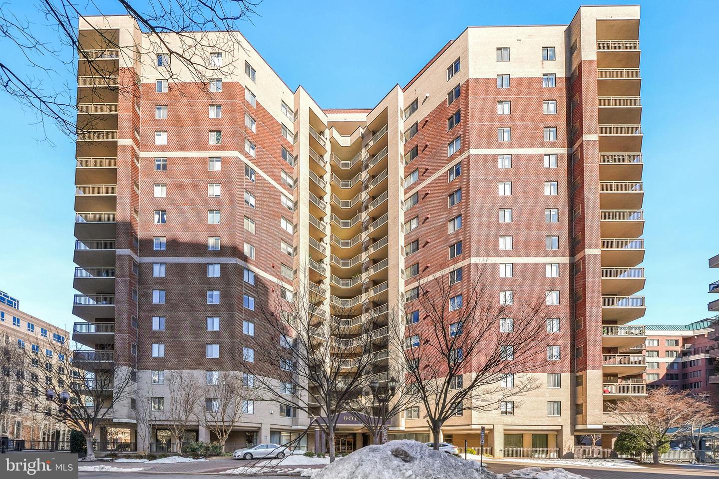 901 N Monroe Street #1003, Arlington