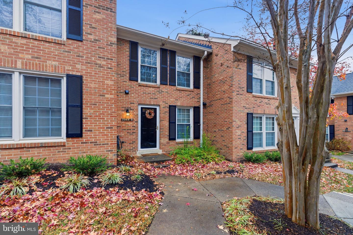 2568 S Arlington Mill Drive #b, Arlington
