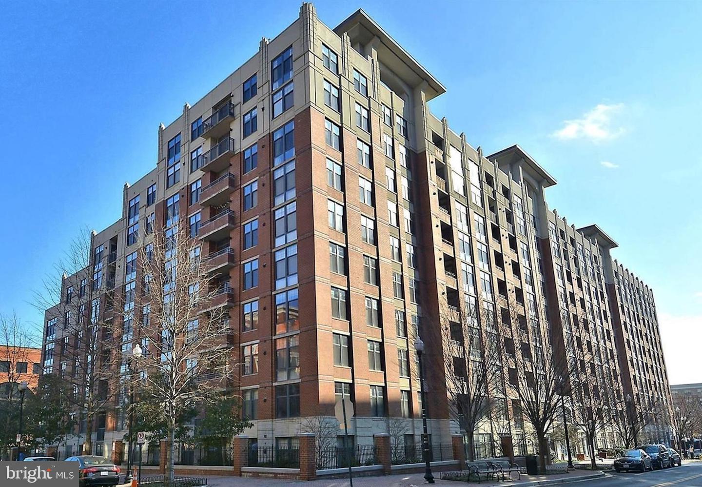 1021 N Garfield Street #404, Arlington