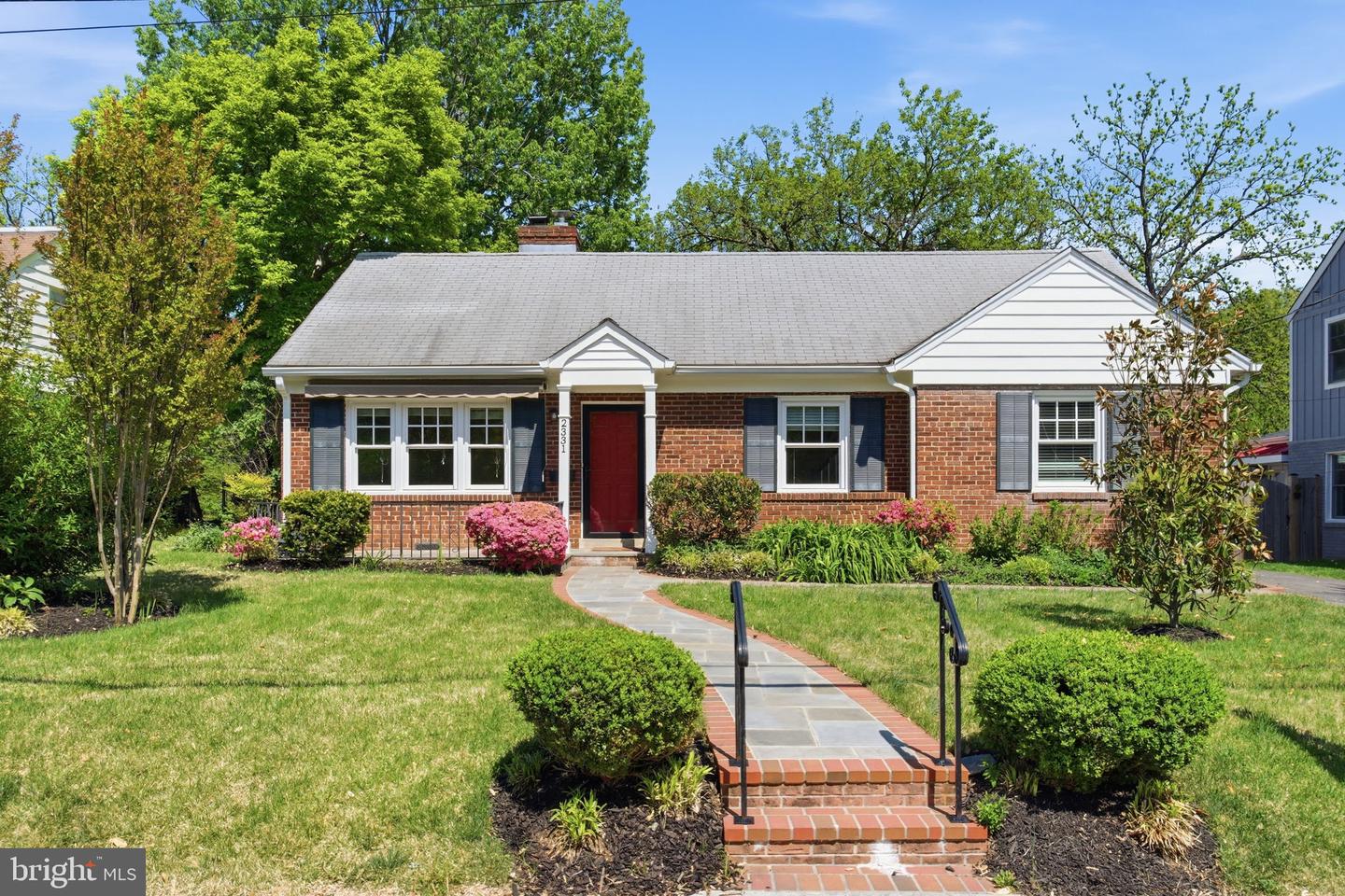 2331 N Underwood Street, Arlington