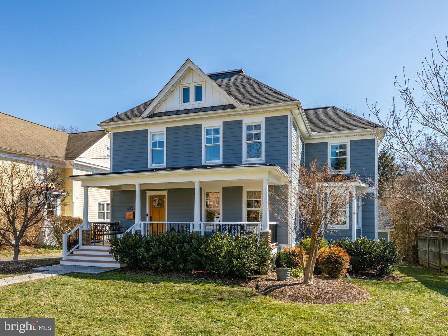 6726 25th Street N, Arlington