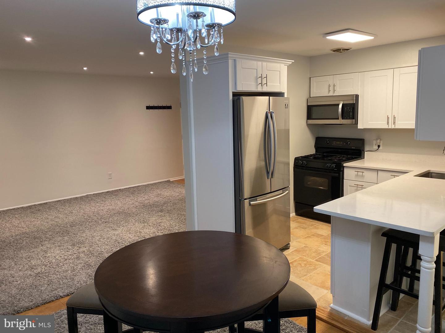 1509 S George Mason Drive #21
