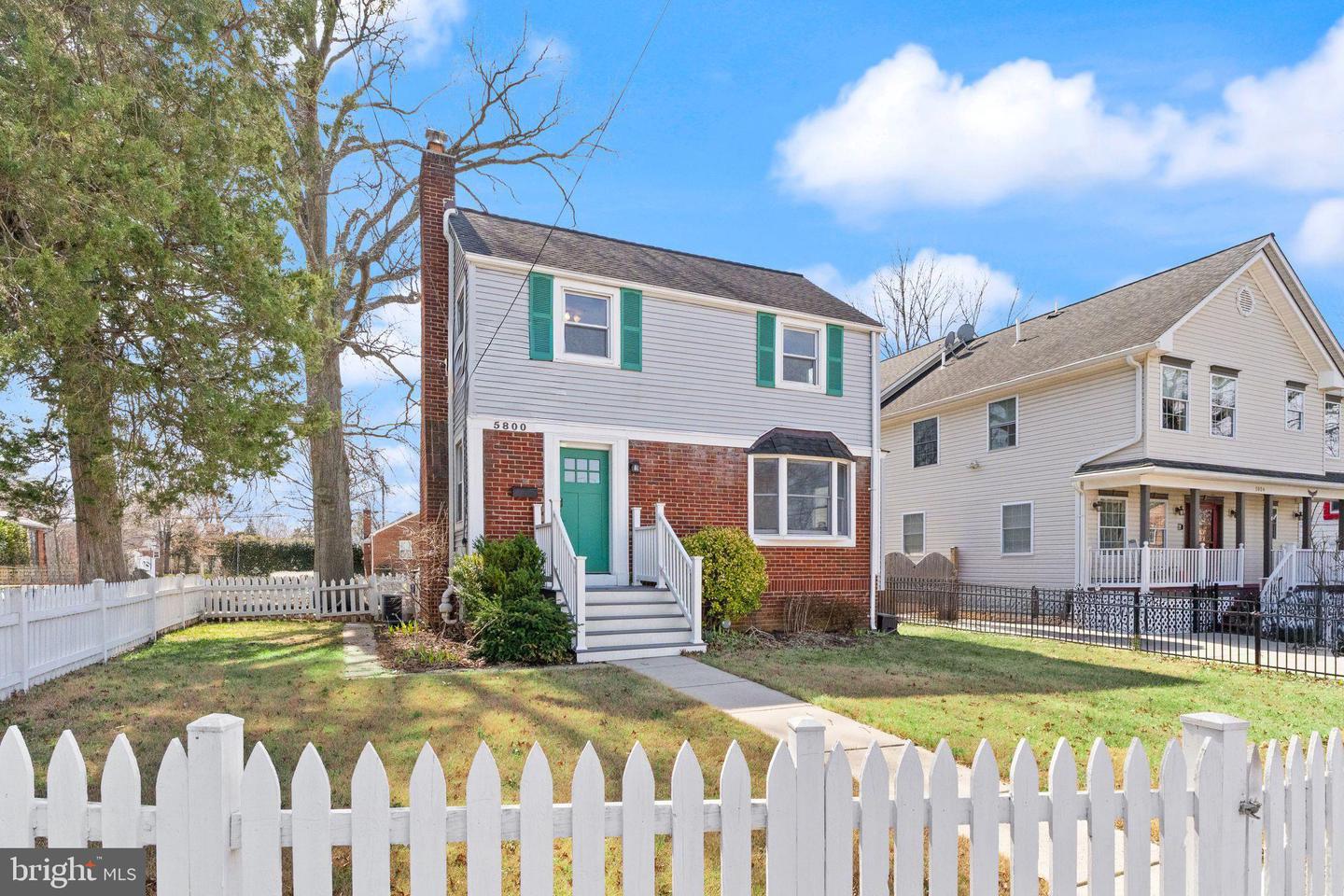 5800 3rd Street S, Arlington