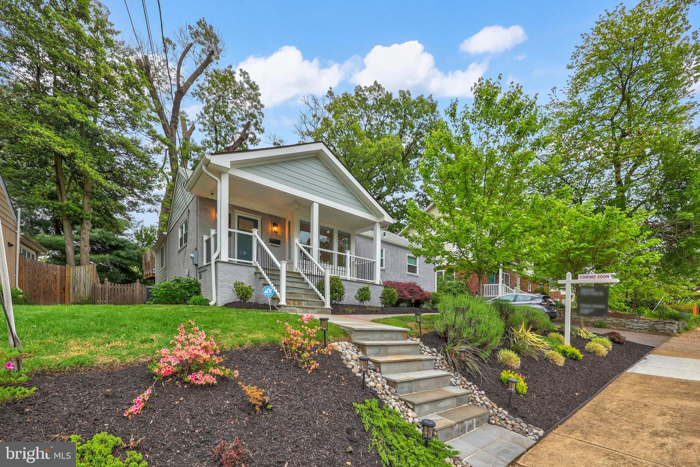 5917 9th Street N, Arlington