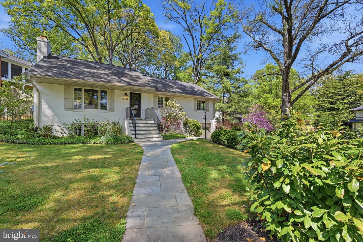 4311 24th Street N, Arlington