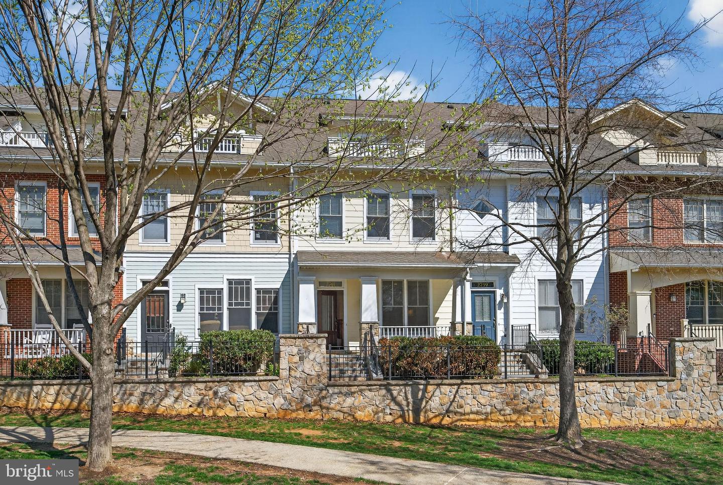 2741 11th Street N, Arlington