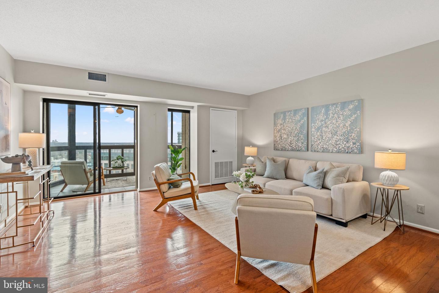 900 N Stafford Street #2006, Arlington
