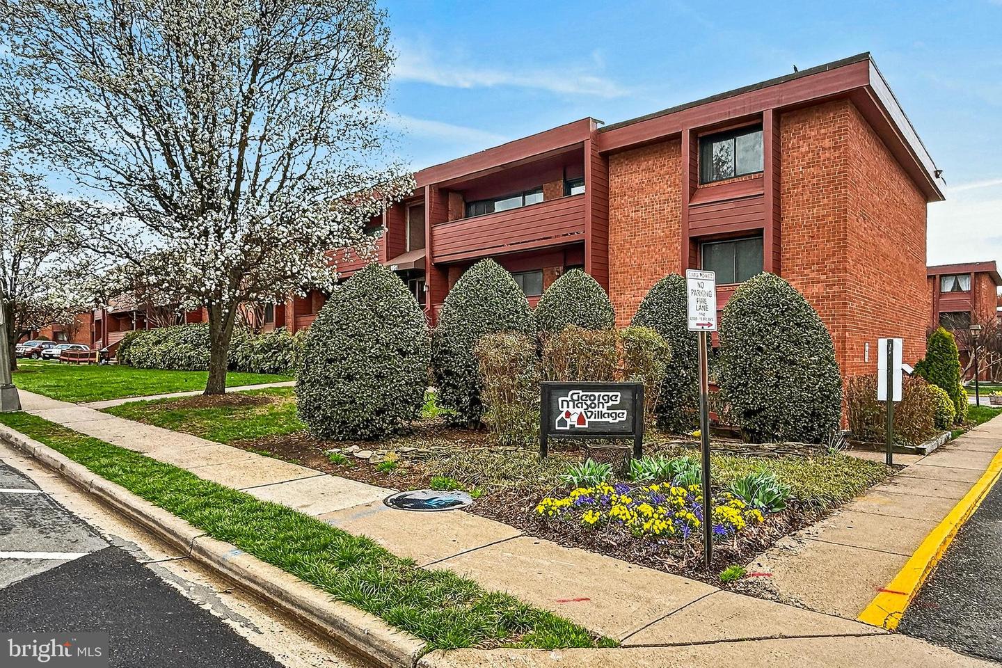 1503 S George Mason Drive #23, Arlington