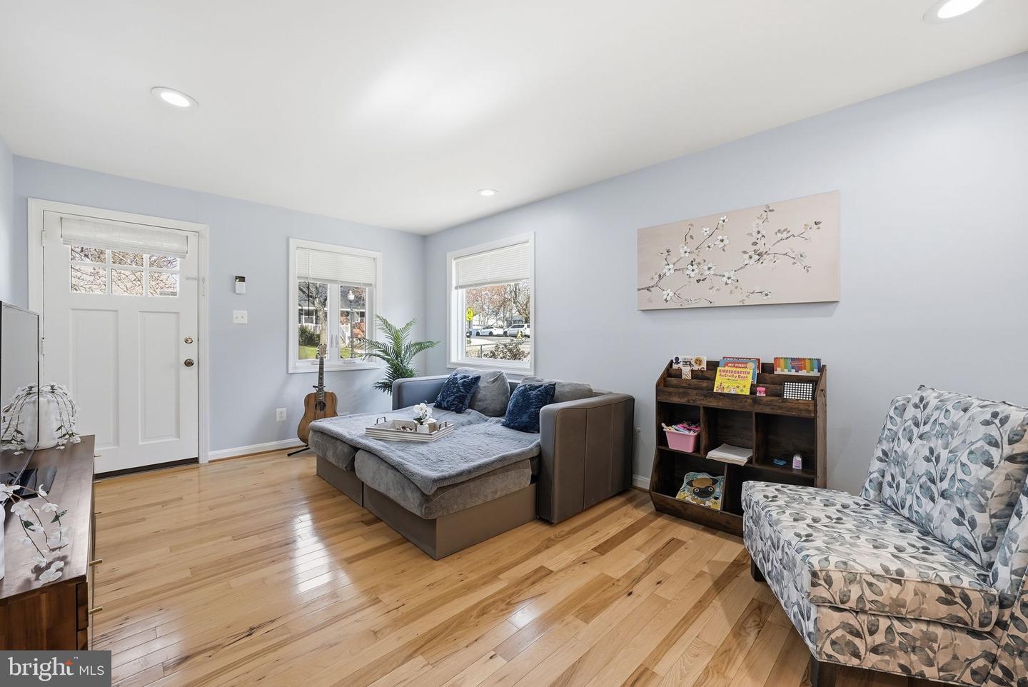 1346 S Columbus Street, Arlington