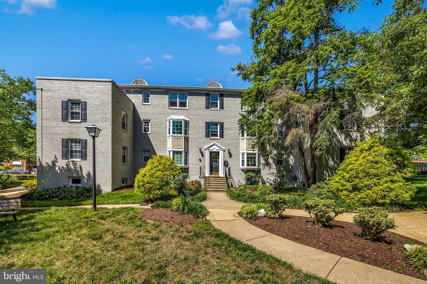 822 S Arlington Mill Drive #2-301