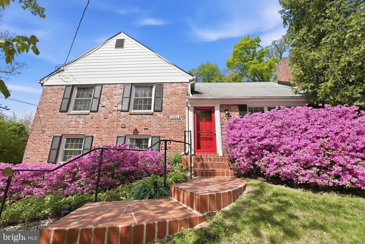 3004 S Hill Street, Arlington