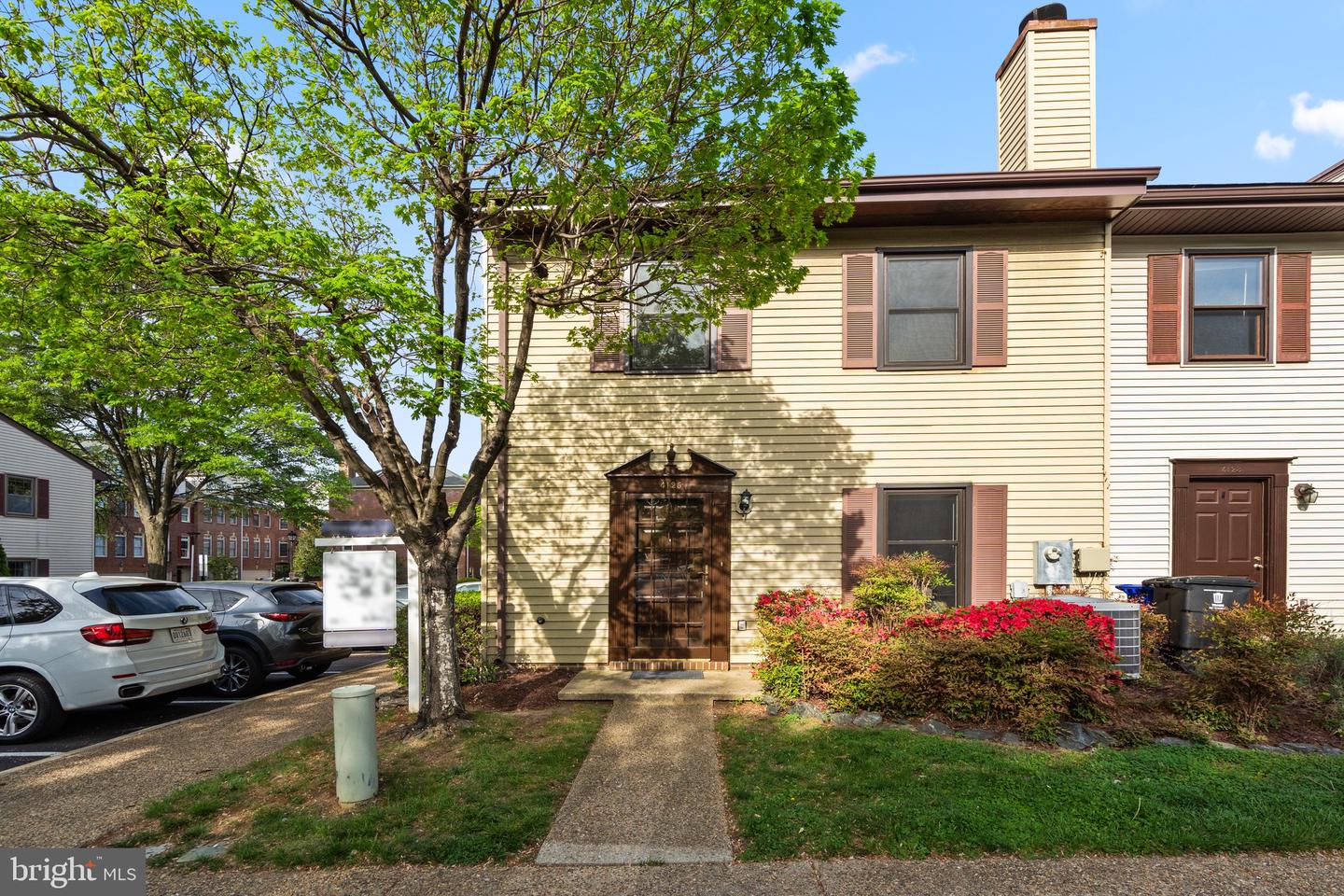 4125 11th Place N, Arlington