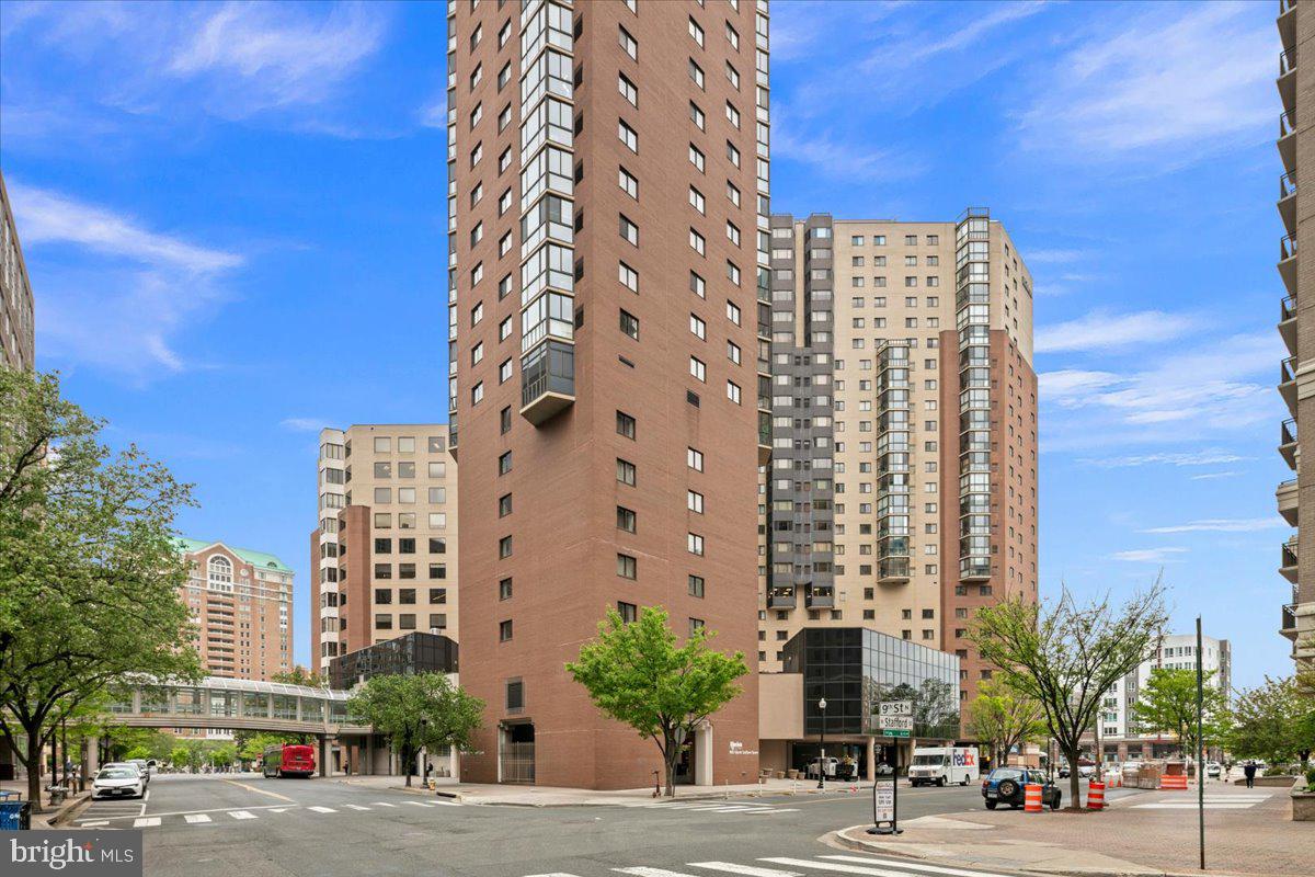 900 N Stafford Street #916, Arlington