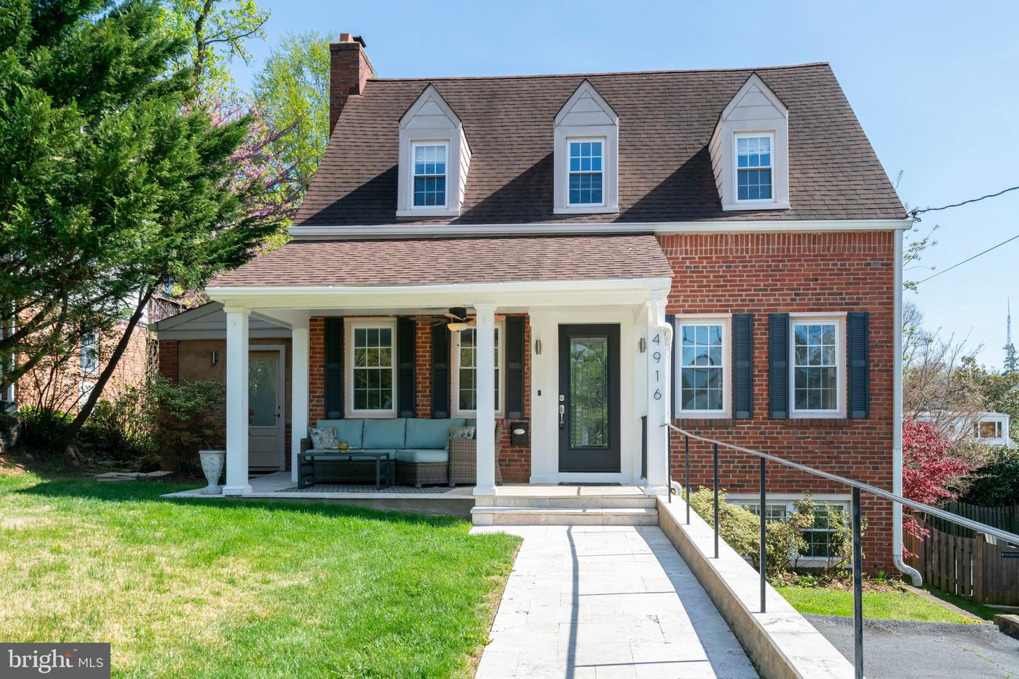 4916 26th Street N, Arlington