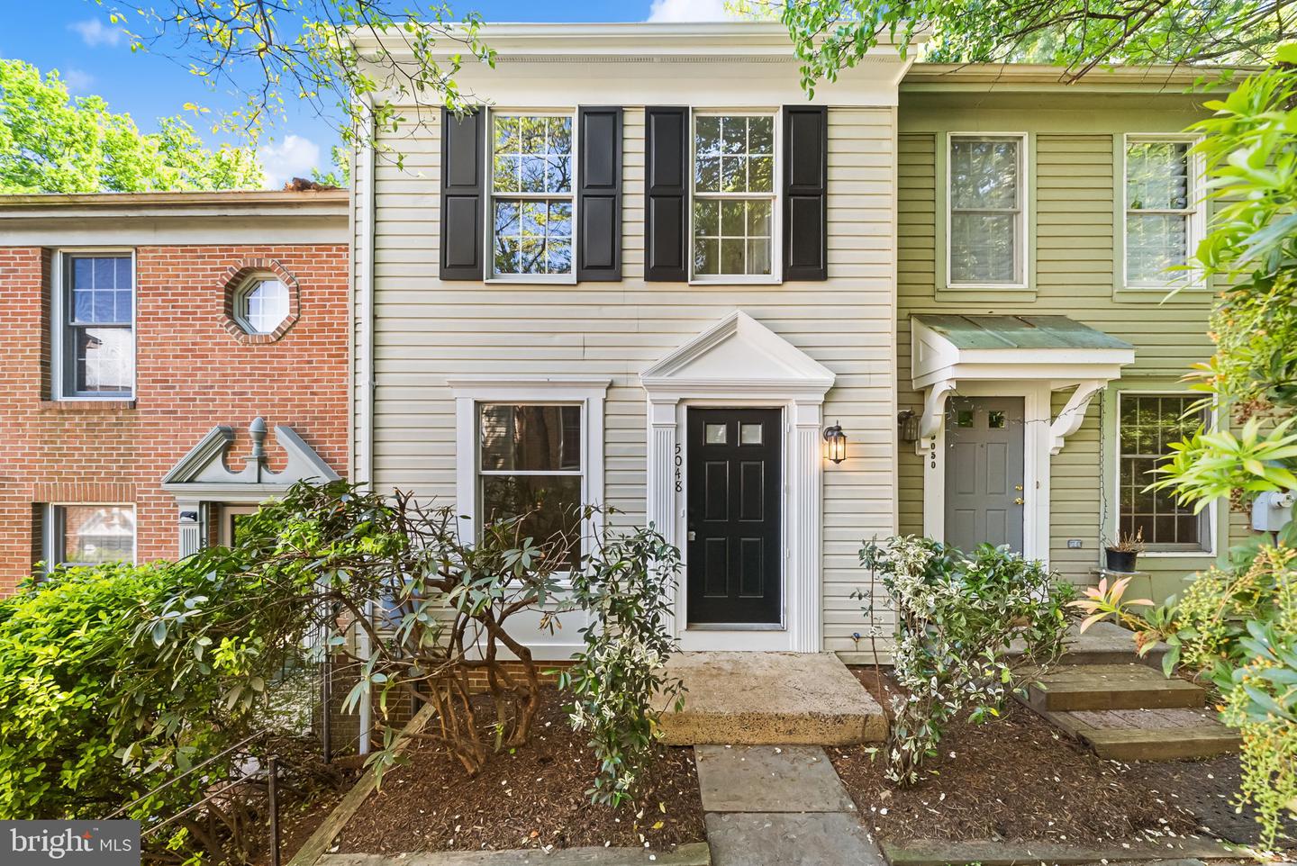 5048 9th Street S, Arlington