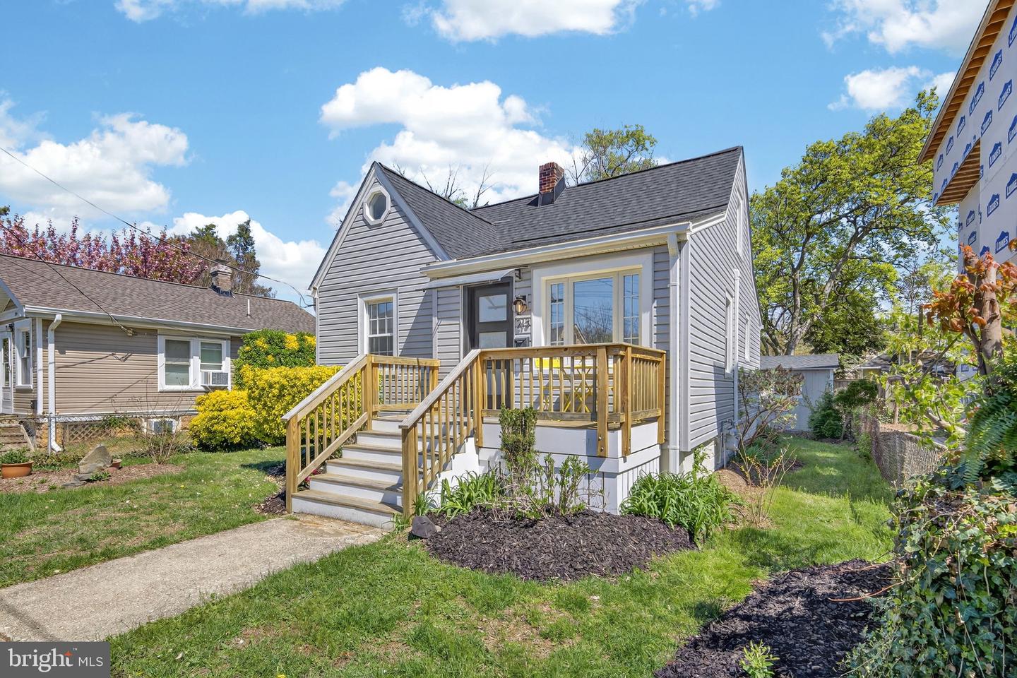 213 S Edgewood Street, Arlington