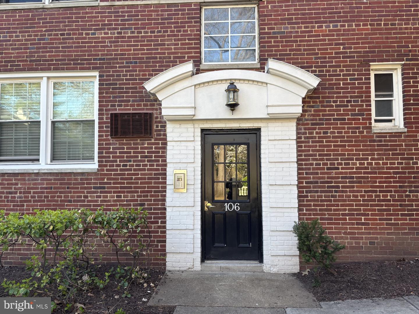 106 N George Mason Drive N #4