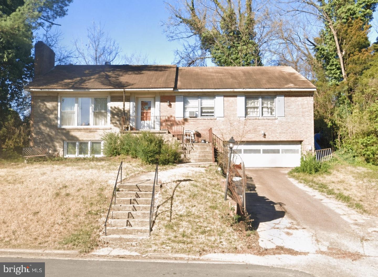 3836 N Oakland Street, Arlington
