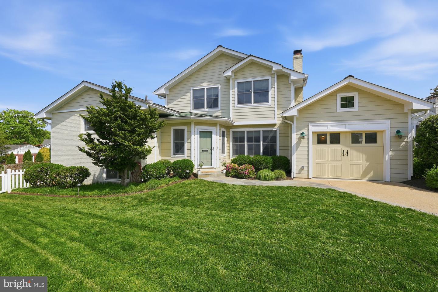 3605 N Upland Street, Arlington