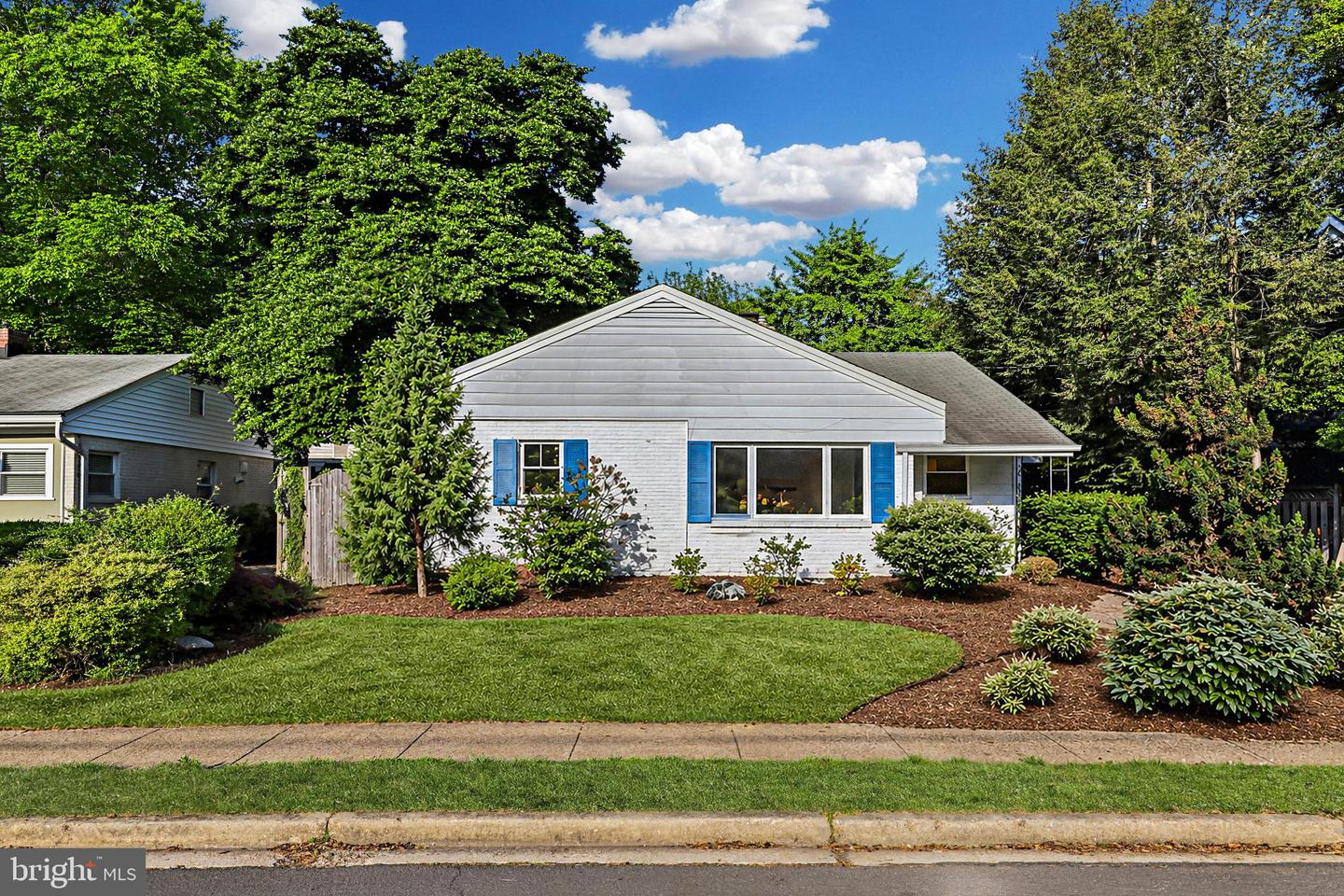 312 S Fenwick Street, Arlington