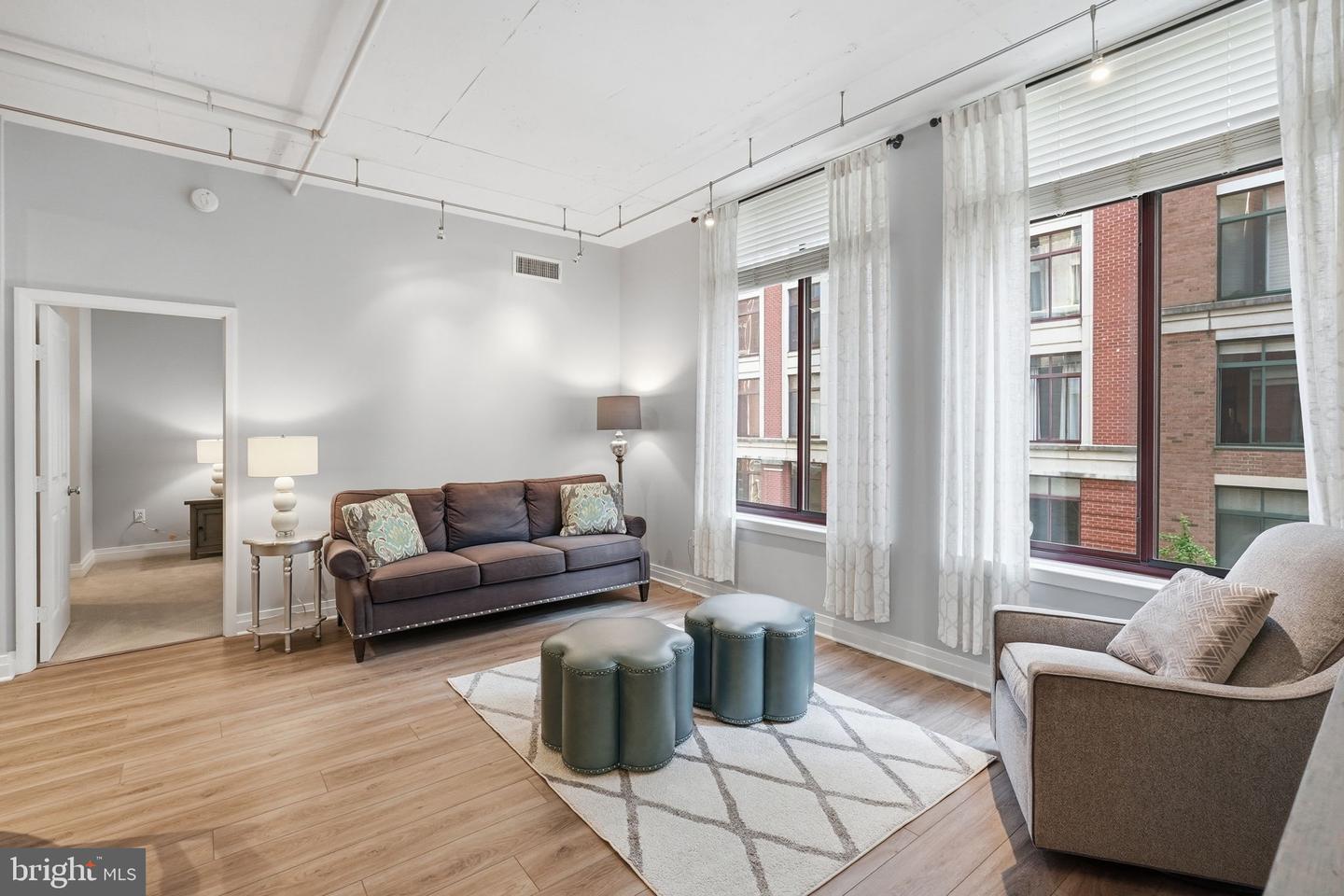 1205 N Garfield Street #306, Arlington