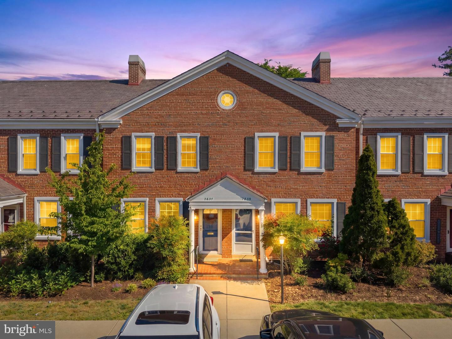 2837 S Buchanan Street, Arlington