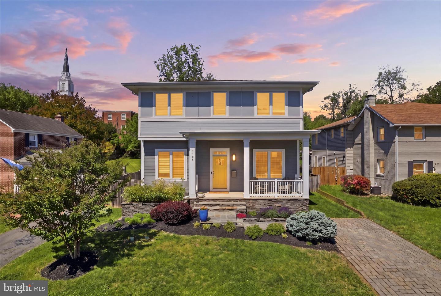 1124 N Kentucky Street, Arlington