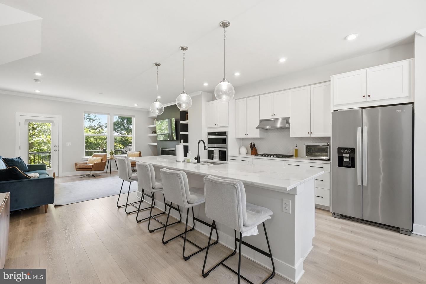 1015 S Taylor Court, Arlington