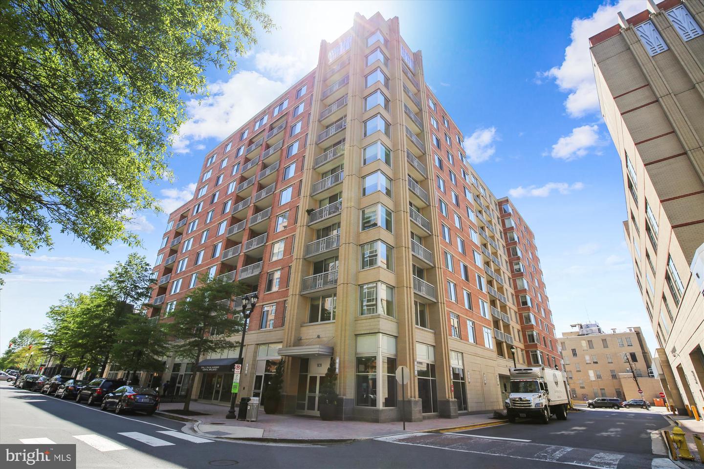 1020 Highland Street N #605, Arlington
