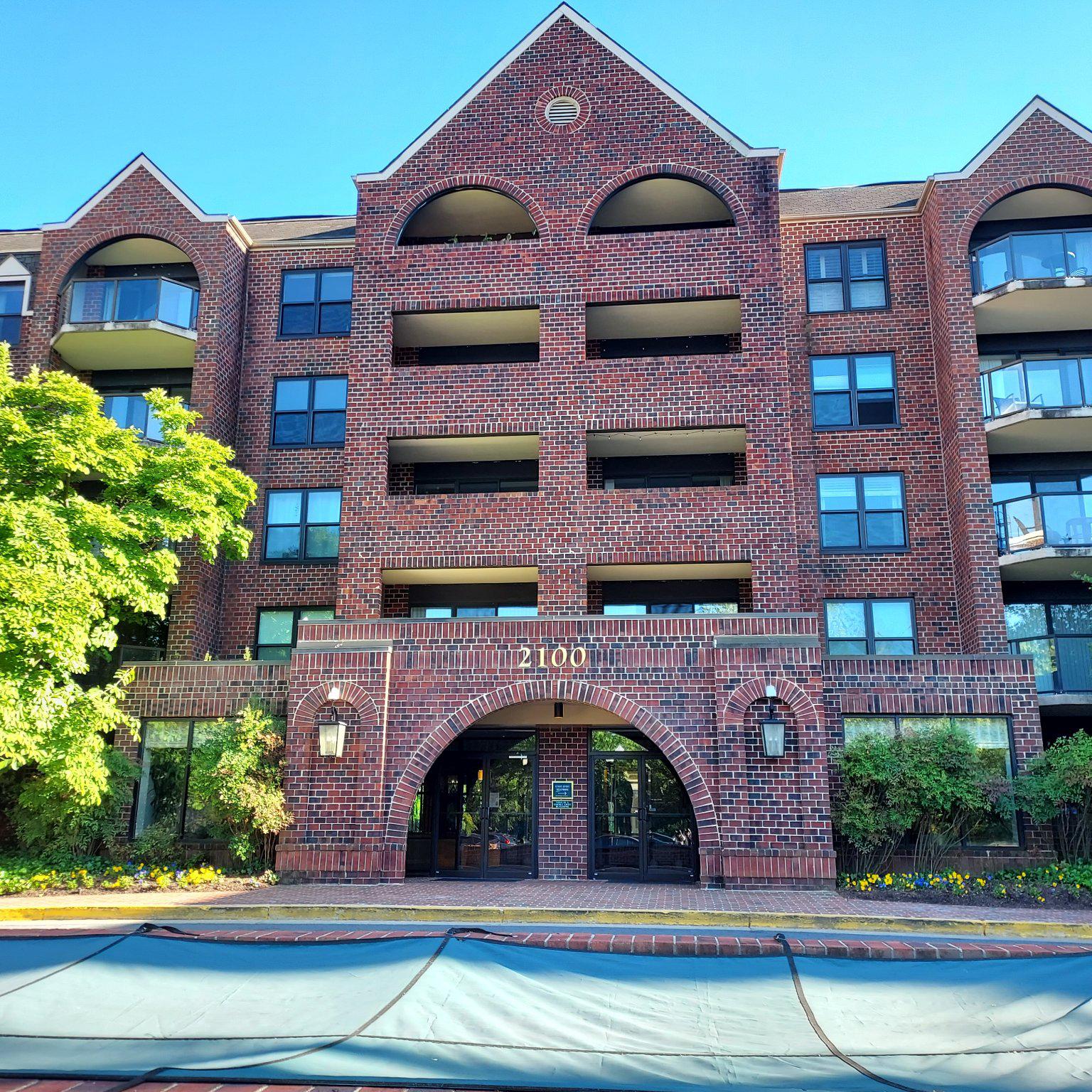 2100 Langston Boulevard #425